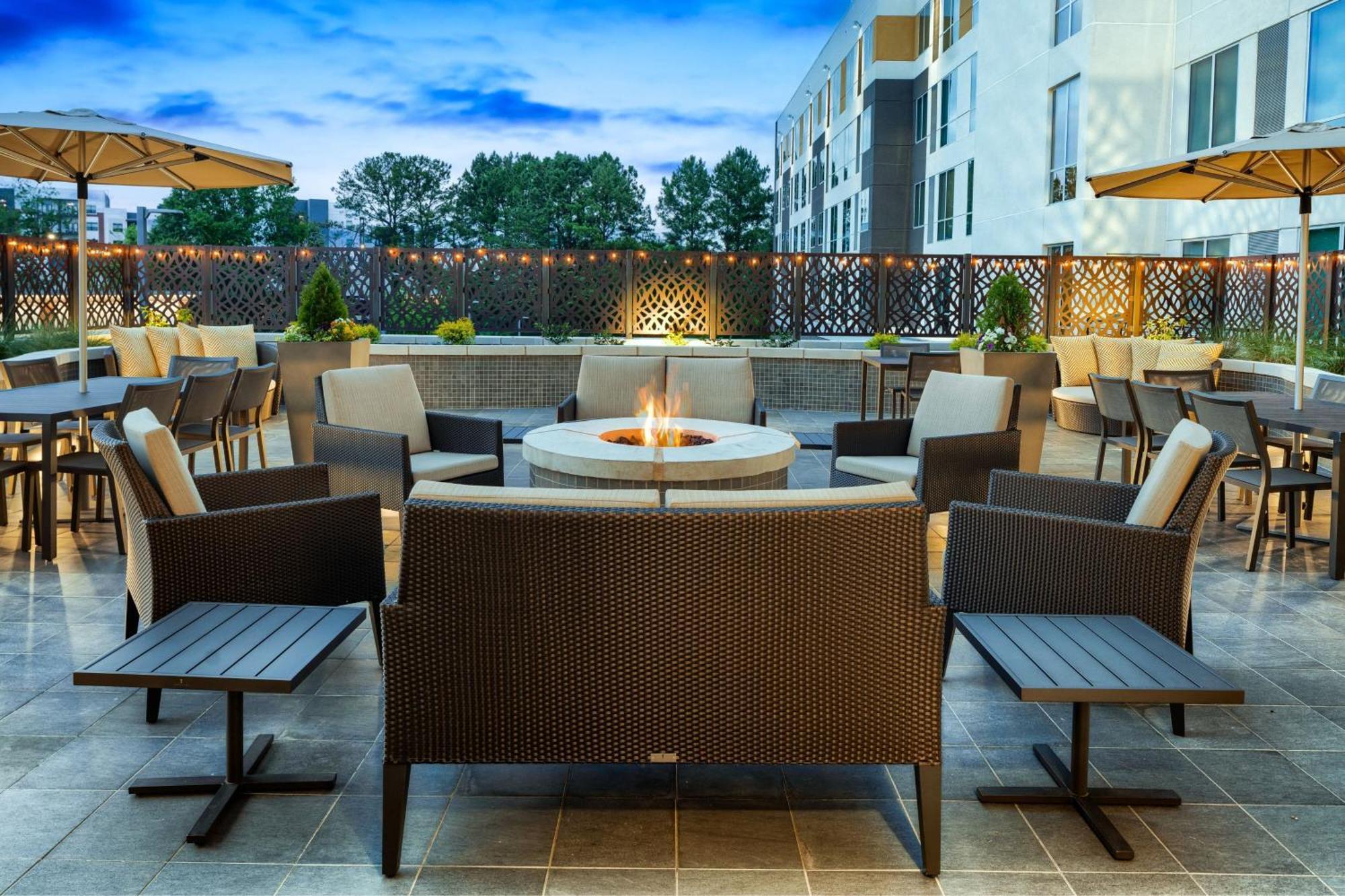 Residence Inn By Marriott Decatur Emory Area Bagian luar foto